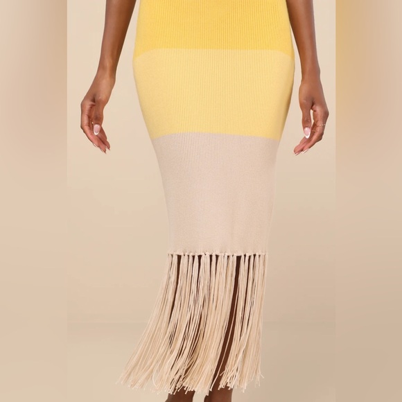 Lulus Delfi Yellow Color Block Fringe Sweater knit Midi Dress boho resortwear - Picture 3 of 9